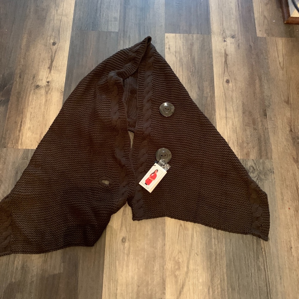 No Elle accessories Davenport cable wrap.‎ NWT